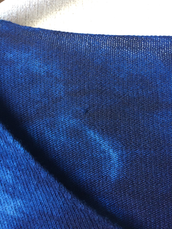 天然藍染 綿ニットプルオーバードルマン半袖ショートF 5枚目の画像