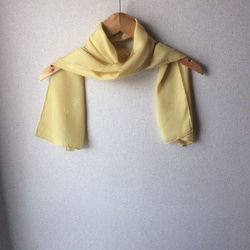 草木染めスカーフ絹 2枚目の画像