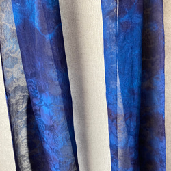 天然藍染  絹スカーフ 2枚目の画像