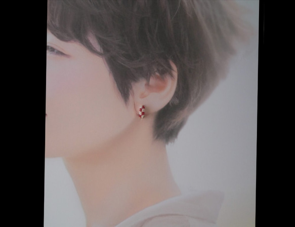 玻璃編織胡桃木耳環（格紋/紅白）耳環 第4張的照片