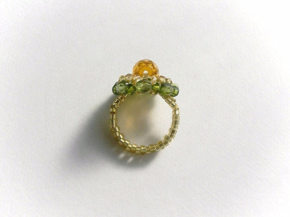 橄欖框串珠戒指 第2張的照片