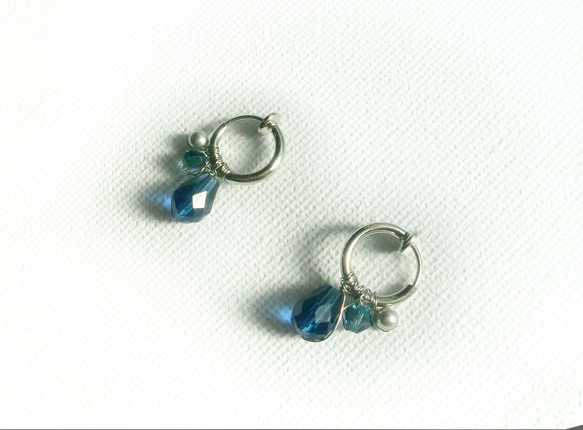 迷你翼♢耳環（穿孔）[藍寶石] 第2張的照片