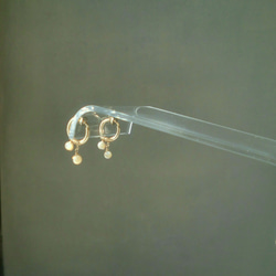 Graniイヤリングdue：マザーオブパール　ピアス 2枚目の画像