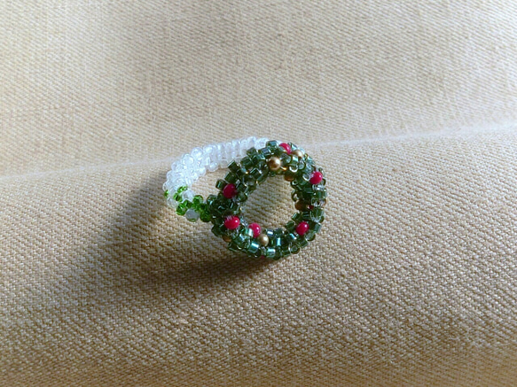 聖誕花環戒指 第2張的照片