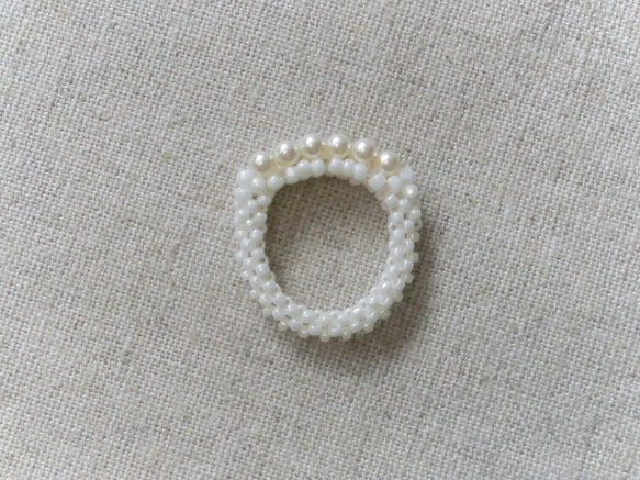 雙線 ◦珍珠戒指（淡奶油色） 第2張的照片