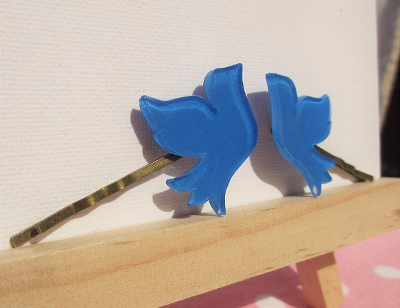 青い鳥のヘアピン 3枚目の画像