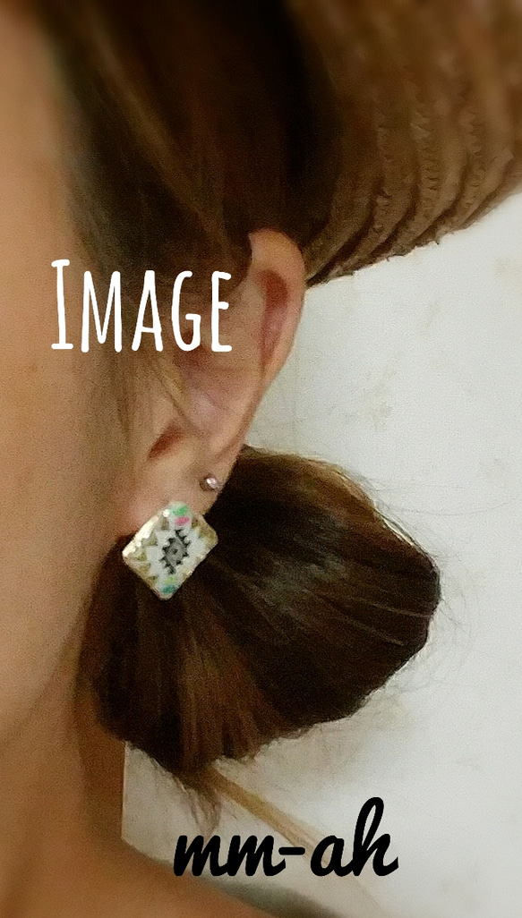 再販♥2 native×studs×neoncolorピアス【送料無料】 2枚目の画像