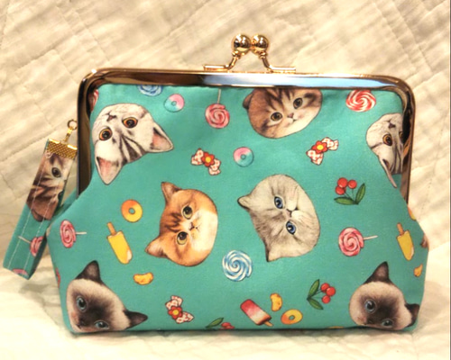 ハンドメイド　コヤンイサムチョン　マチ付きポーチ ハンドメイド コヤンイサムチョン マチ付きポーチ