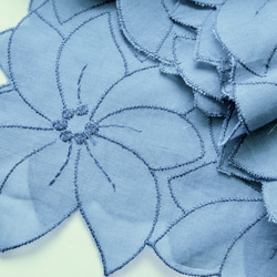 藍染刺繍ハンカチ　テッセン 2枚目の画像