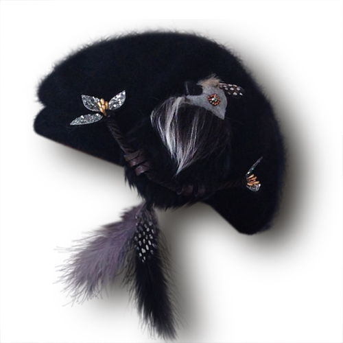 尻尾はピアスに！もふもふ鳥ベレー/ブラック