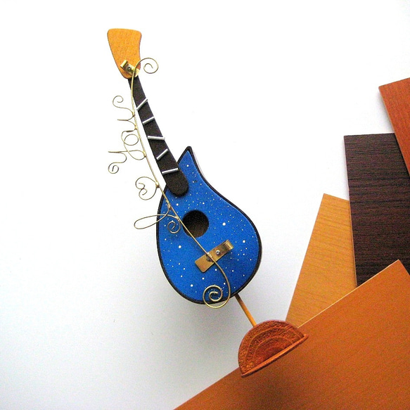 ギターのオブジェに「 I ❤ ・・・・・ 」のメッセージを込めて～GTA-Ⅲ 4枚目の画像
