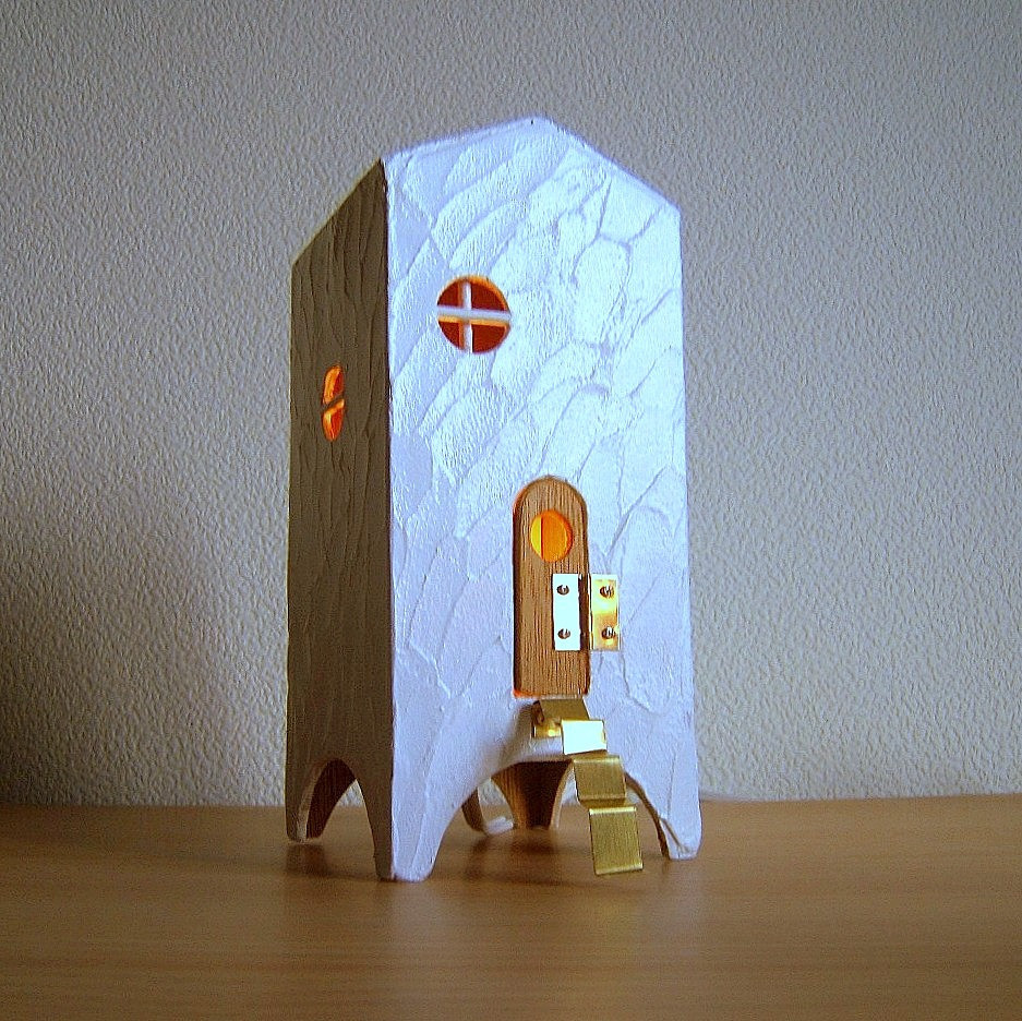 背の高い家灯～LED電池仕様～