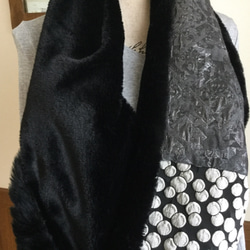 イタリア製ジャガード織り×ニットのスヌード 3枚目の画像