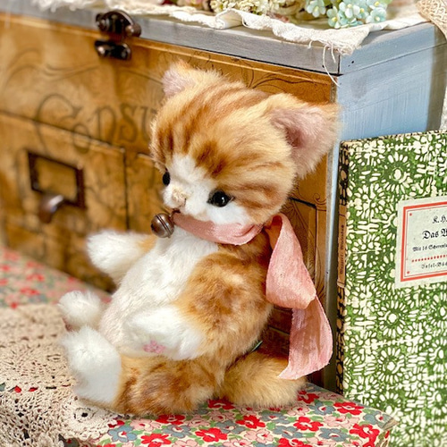 食べちゃう (茶虎ハチワレ)ハチワレ茶トラさん ぬいぐるみ Bearbunch