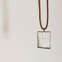 petica_a シルバーとガラスのネックレス 3枚目の画像