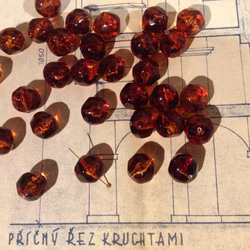 Vintage germany lucite amber baroque beads ヴィンテージ ビーズ 2枚目の画像