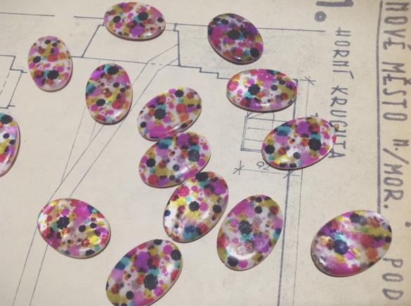 Vintage germany colorful flower shell beads ヴィンテージ ビーズ 2枚目の画像