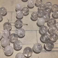 Vintage germany lucite clear white bubble beads ヴィンテージ ビーズ 2枚目の画像