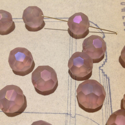 Vintage Matt pink facet AB beads ヴィンテージ ビーズ 1枚目の画像