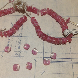 Vintage germnay pink givre spacer beads ヴィンテージ ビーズ 2枚目の画像
