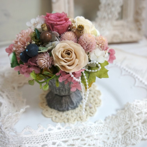 アンテークピンク、花瓶