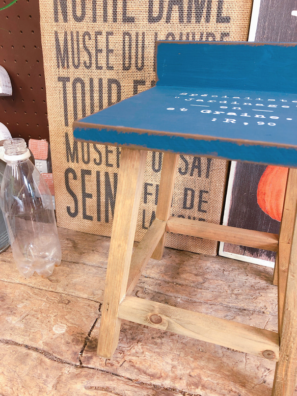 ラスト♡紺色【インテリア雑貨 ガーデン雑貨】可愛い椅子♡ディスプレイにも♪木製チェアー ネイビー飾り台 4枚目の画像