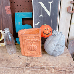 ラスト！ハロウィン雑貨♡【グレーななめパンプキン】コロンとした可愛いかぼちゃ♡ガーデン雑貨♡陶器 4枚目の画像