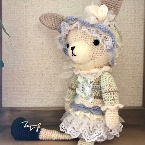 アンティークドールなうさこさん~bianco ~ あみぐるみ hanchi