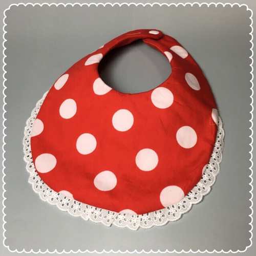 スタイ ビブで可愛く！赤白 水玉 スタイ・よだれかけ koba-nainai 通販