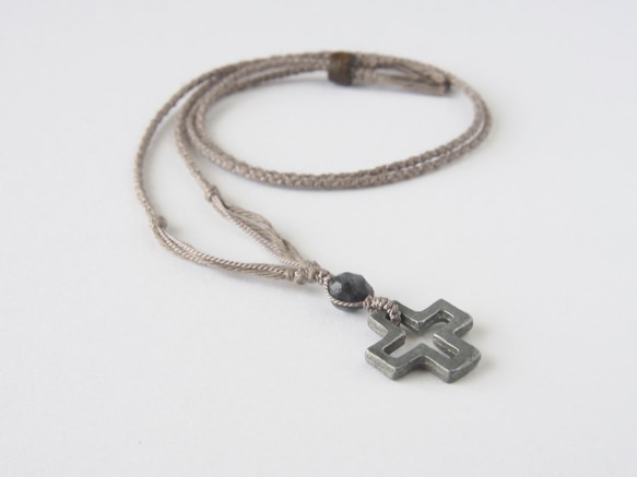 Pewter Cross Pendant（ラルビカイト） 1枚目の画像