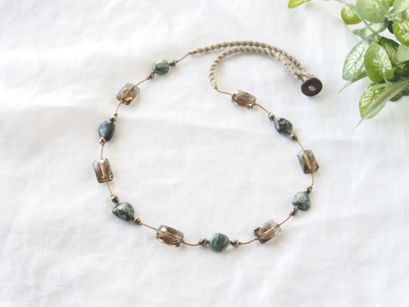 Smoky＆Green Necklace 1枚目の画像