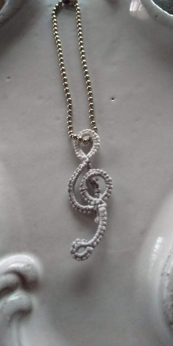 ト音記号をタティングレースで♪あなただけのチャームです☆彡 人気・おすすめ｜安定人気・収納便利におすすめ 丁寧対応 配送追跡可 人気ランキング上位