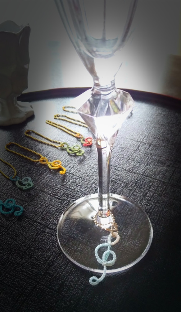 ト音記号をタティングレースで♪あなただけのチャームです☆彡 人気・おすすめ｜安定人気・収納便利におすすめ 丁寧対応 配送追跡可 人気ランキング上位