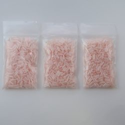 竹ビーズ(長/丸形)60gx3袋✴︎薄ピンク色 4枚目の画像