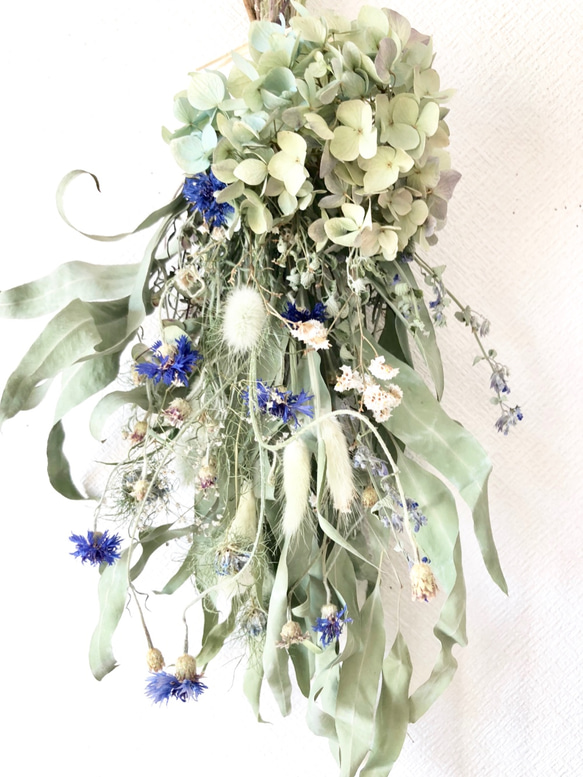 北海道ドライフラワーの秋色アジサイスワッグブーケ　レモンユーカリのブルー系夢見るガーデン花束ギフトに 6枚目の画像