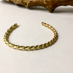 【uzu】 --  4mm  brass  bangle  -- 1枚目の画像