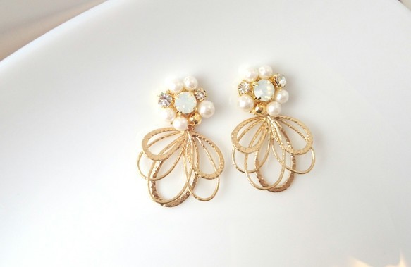 【再販】goldﾌｰﾌﾟﾘﾎﾞﾝのbijou earrings 1枚目の画像