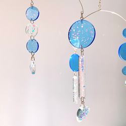 モビール/サンキャッチャー-ブルームーン-Blue moon resin hanging mobile2-スワロフスキー 3枚目の画像