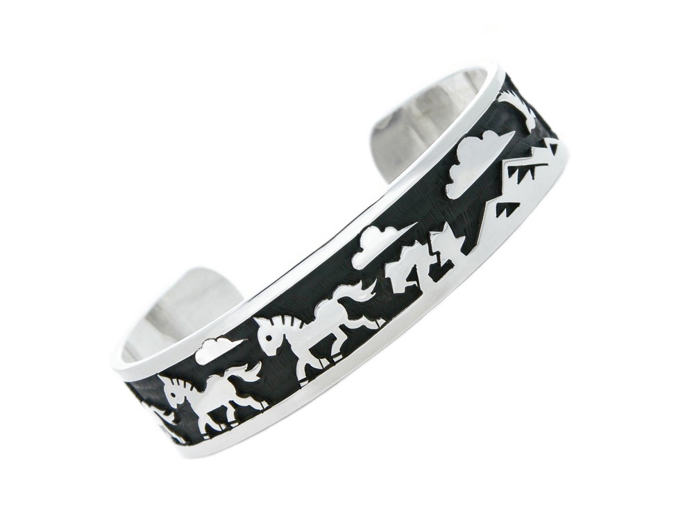 草原を走る馬のシルバーバングル［受注製作］