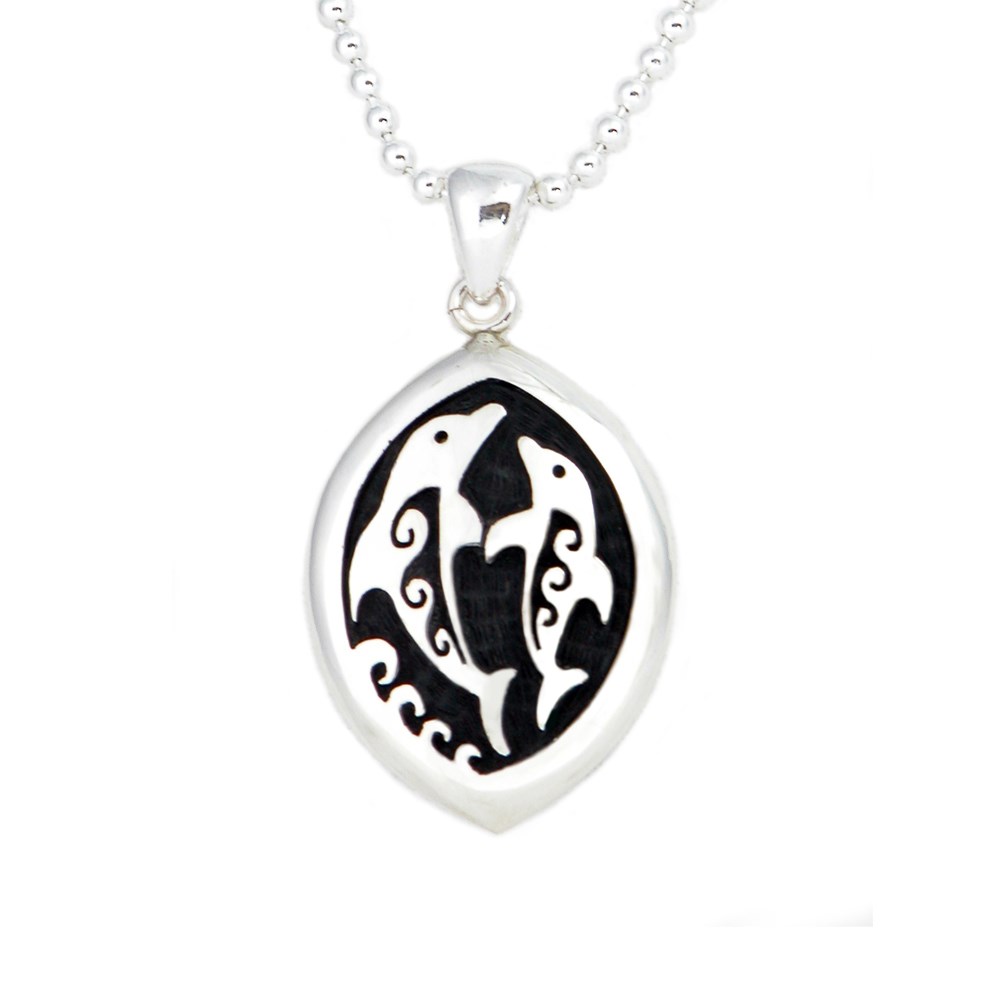 イルカのシルバーペンダント［受注製作］