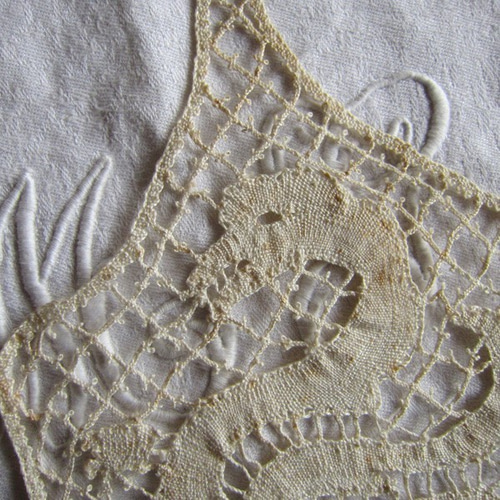 専用Dフランスアンティーク*モチーフレース*アンティークレース*手刺繍*モチーフ フランスアンティーク レース刺繍モチーフ麻45+18cm模様 レース