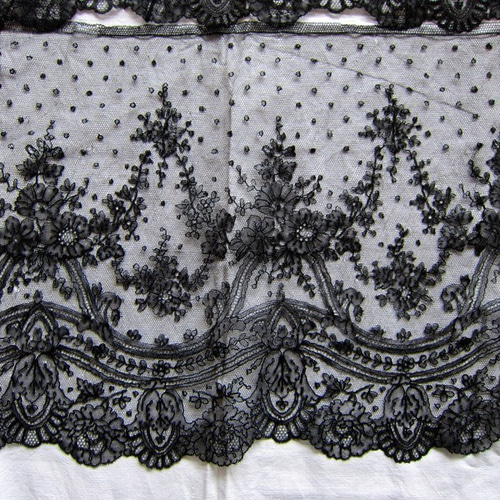フランスアンティーク黒チュールレース幅広36cm長さ520cm レース