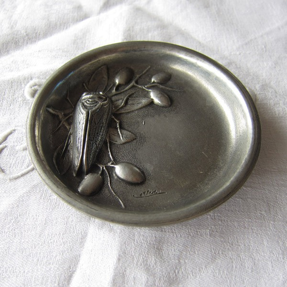 セミとリーフ木の実ピューター錫の小皿フランスアンティーク昆虫 3枚目の画像