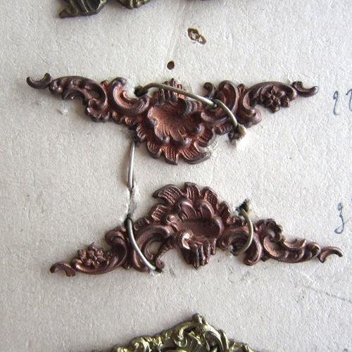 フランスヴィンテージ装飾パーツ6個3種リボン真鍮コーナー