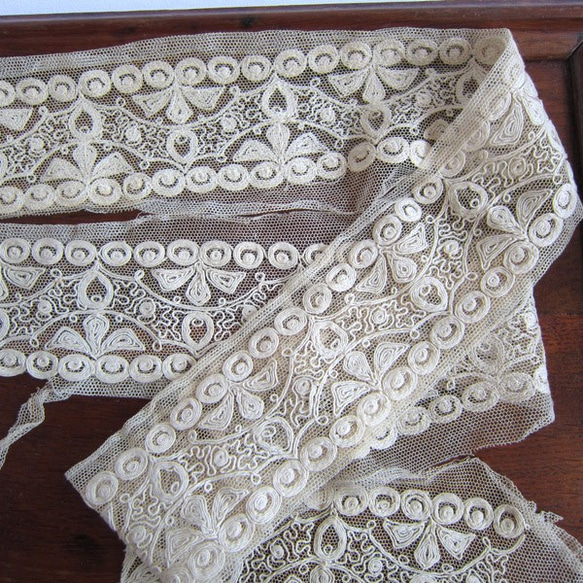 フランスアンティークチュールレース