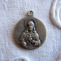 フランスアンティーク聖心キリストのメダイ聖母子 1枚目の画像