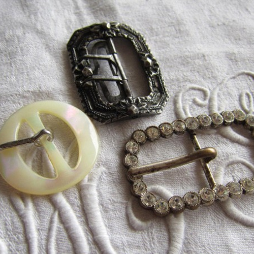 フランスアンティーク バックル 3個 19世紀 フランスアンティーク バックル 3個 19世紀