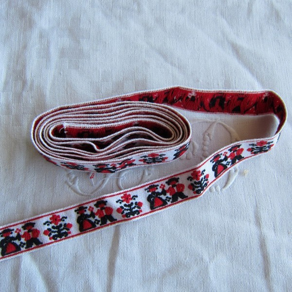 仏ヴィンテージ刺繍テープ民族衣装のチロリアン180cm 1枚目の画像