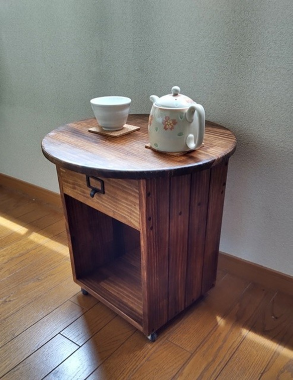 天板オープン収納付き♪ブラウンCafe＊まぁるいサイドテーブル