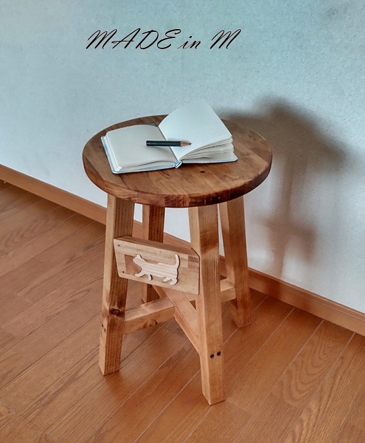 ＊Ｗｏｏｄ　Ｃａｔプレート＊スツール＊